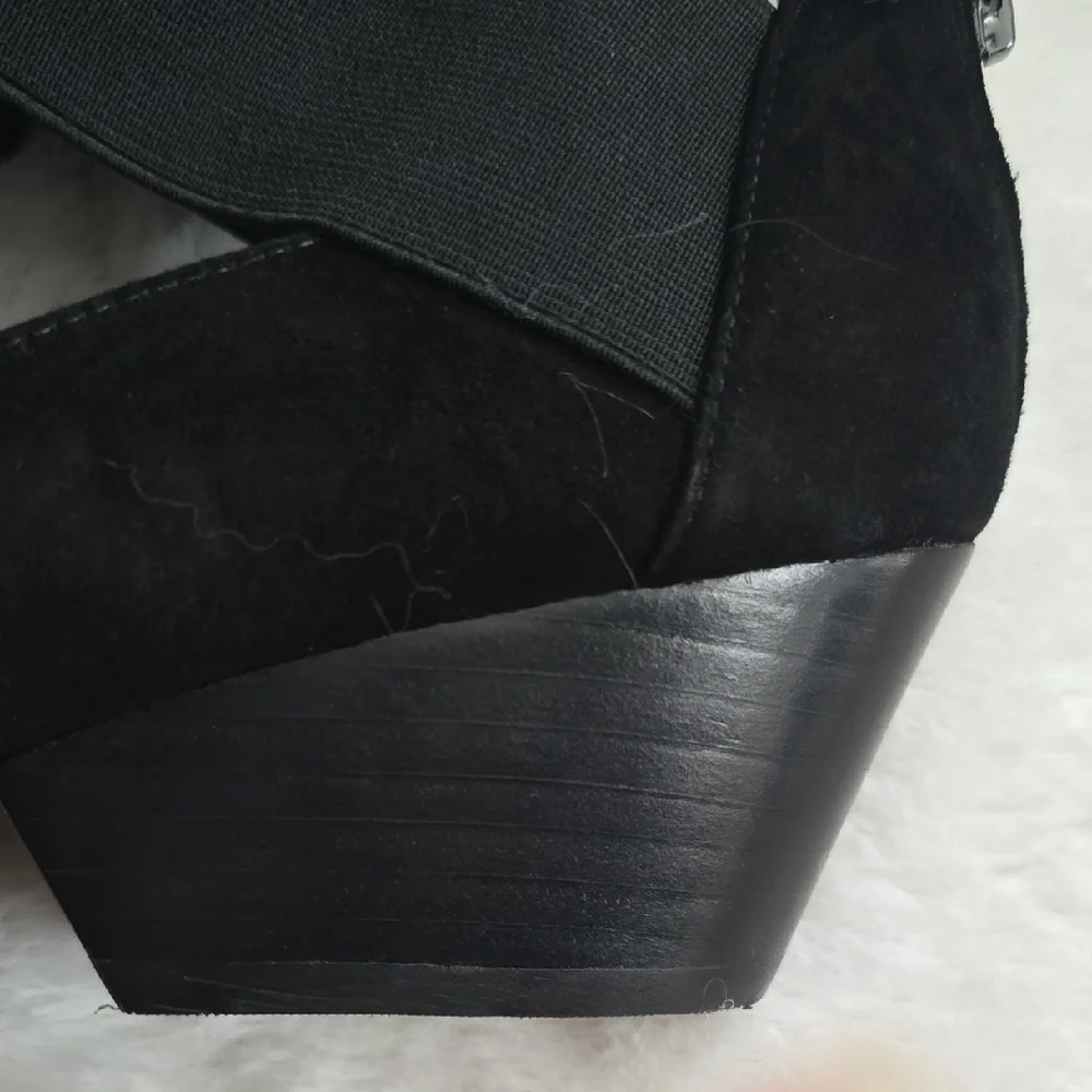 Black Women's Heels